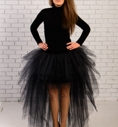 Skirt with a train