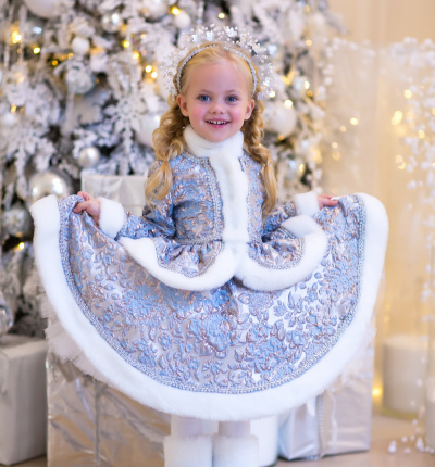 Snowmaiden's costume with kokoshnik №3