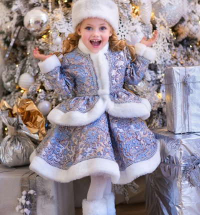 Snowmaiden's costume with a hat №4