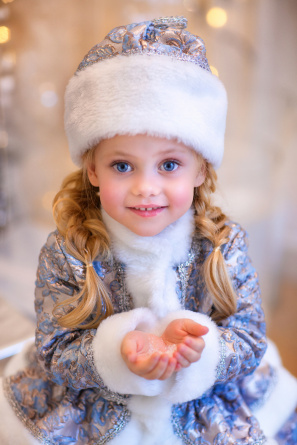 Snowmaiden's costume with a hat №4 фото 2