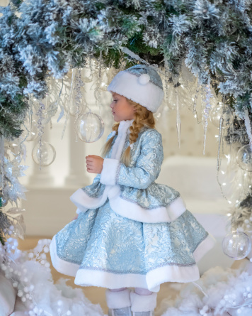 Costume of Snow Maiden with a hat №8 фото 4